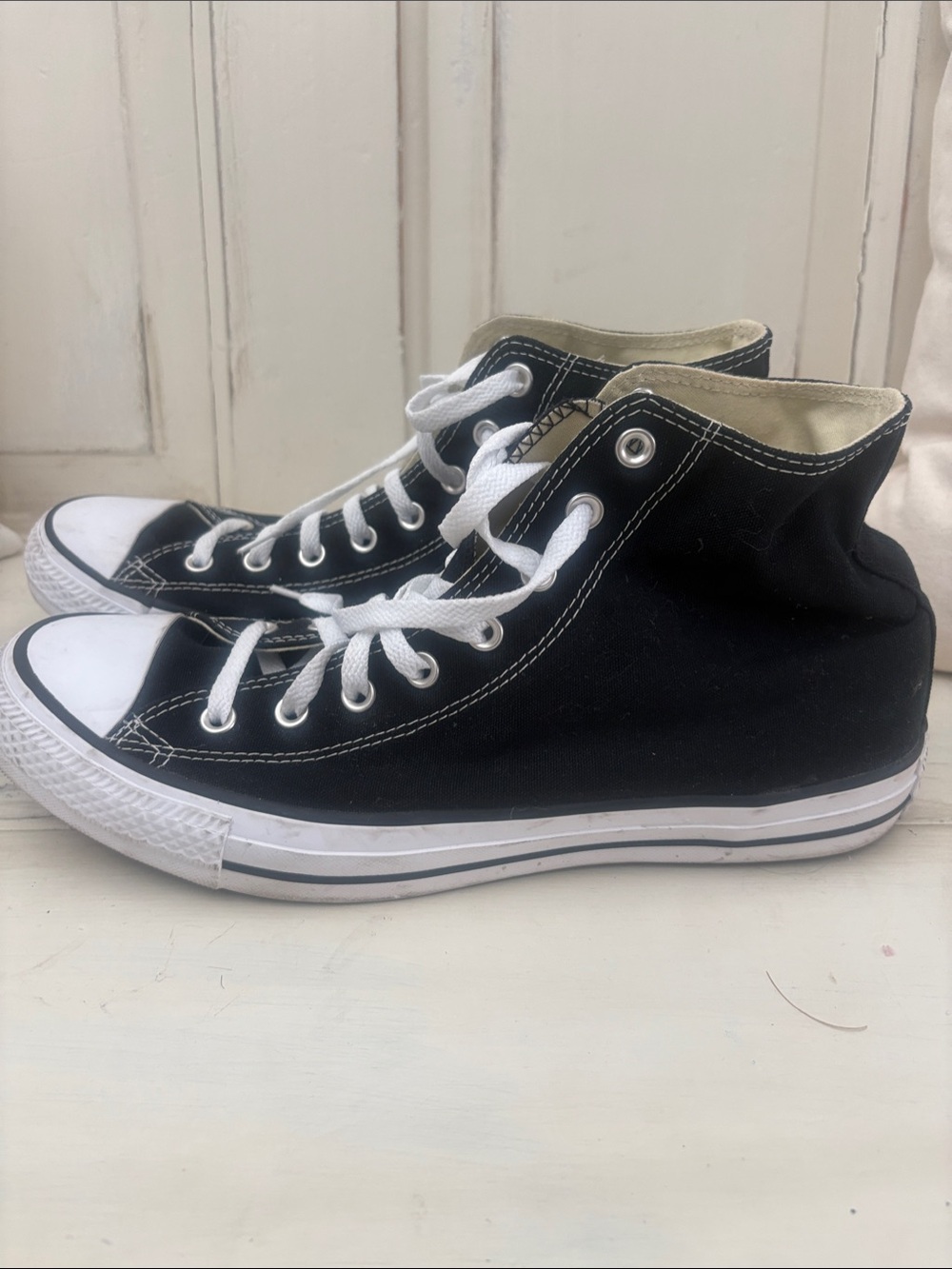 Converse High Tops - Picture 5 of 9